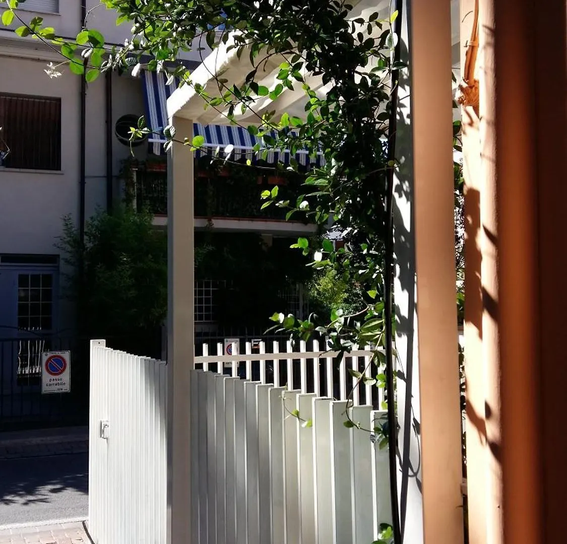 Apartment Ferienwohnung Bilocale A Due Passi Dal Mare Rimini